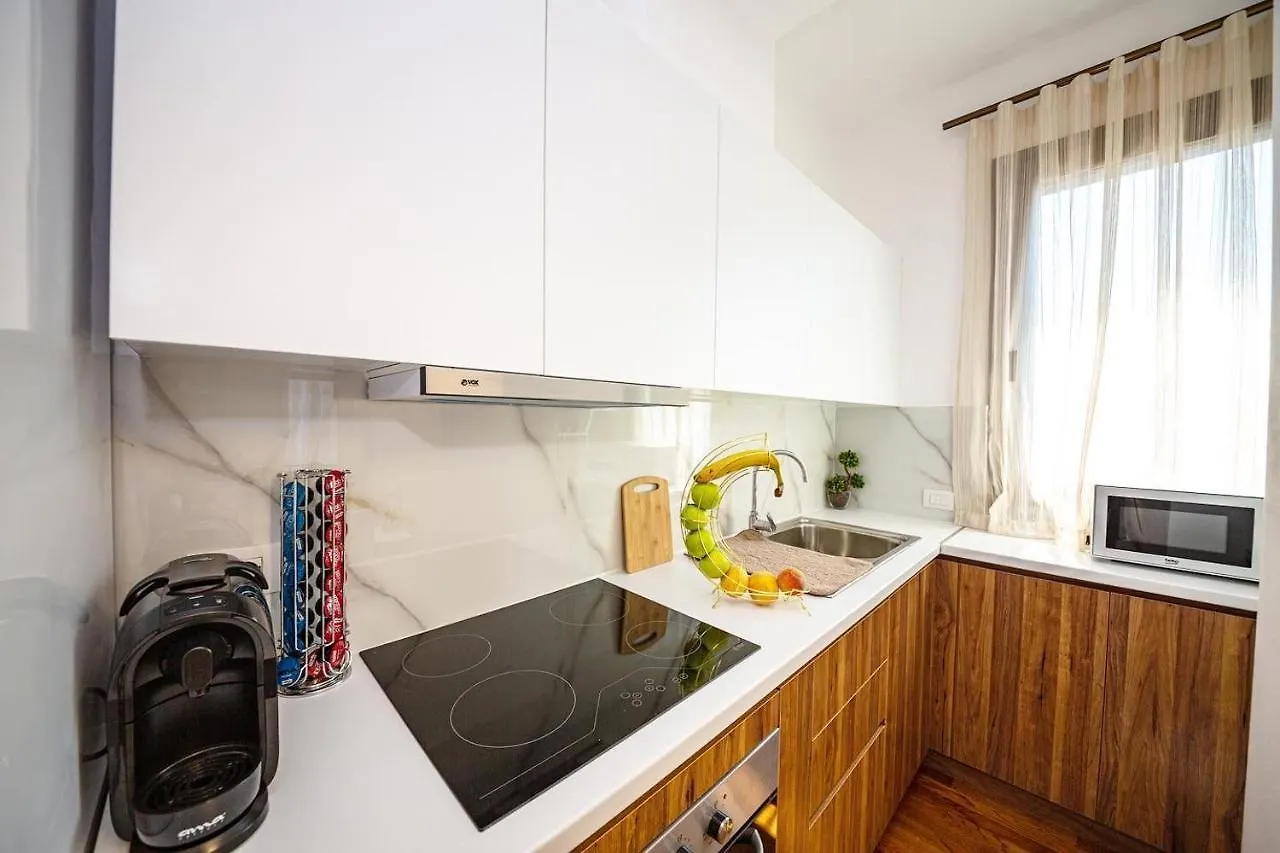 Central Green Terrace Apartment Tirana